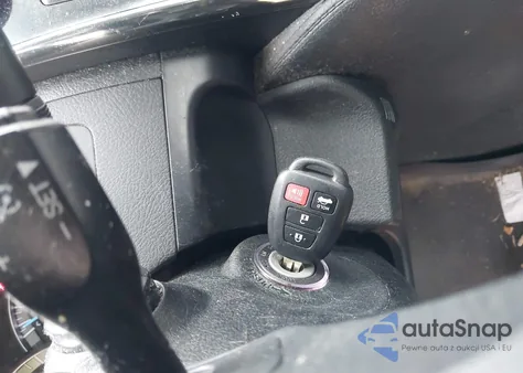 2012 Toyota Camry Se z USA, uszkodzony, nr VIN 4T1BF1FKXCU065727